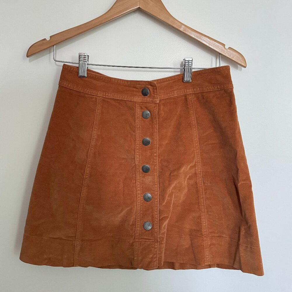 Madewell Velveteen A-Line Mini Skirt: Button-Front Edition